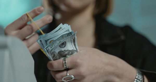 Quetzal guatemalteco: a cuánto cerró la cotización este viernes 8 de agosto