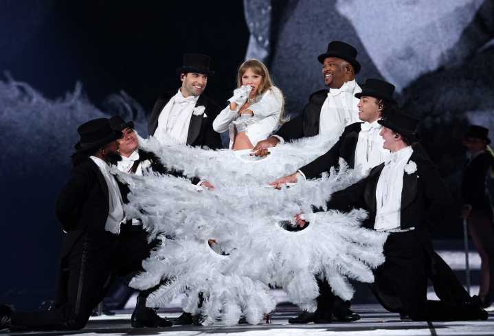 Why Fans Think Taylor Swift Will Perform at 2026 Super Bowl Halftime Show