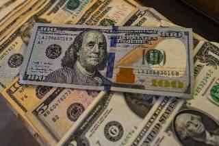 Trump despide a Lisa Cook y provoca caída del dólar en los mercados internacionales