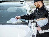 Cómo ver mis multas de tránsito en USA 2025: toda la Información
