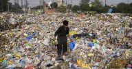 Negociaciones fallidas sobre plásticos dejan al mundo pocas opciones ante crisis de contaminación
