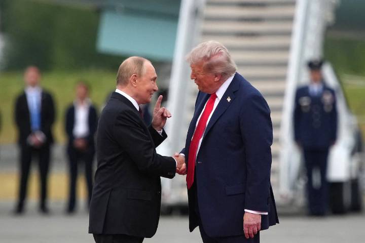 Putin llega a Alaska para reunirse con Trump y negociar el fin de la guerra en Ucrania
