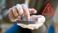 Presionar este botón en su celular al menos una vez por semana, lo puede salvar de los “ataques más sofisticados”