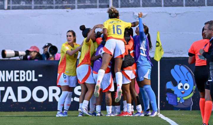 La colombiana que superó a Mayra: cambió de equipo por 500 mil euros