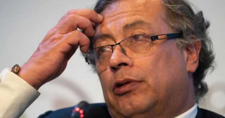 Congreso se reitera en declarar persona no grata a Gustavo Petro en territorio peruano