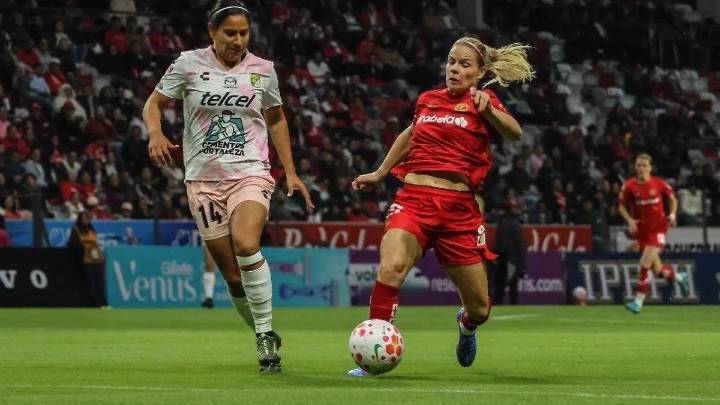 Le Sommer firma un golazo y las Diablas defienden su invicto en casa