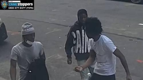 NYPD looking for suspects who allegedly stole Cartier watch in Hudson Yards armed robbery