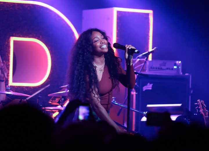 St. Louis-born SZA named artistic director of Vans