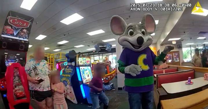 Bodycam video shows police arrest Florida man dressed as Chuck E. Cheese