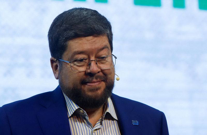 Analysis-Investors betting voters in Bolivia will make a turn to the right