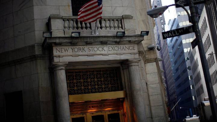 Wall Street cayó lastrado por una nueva baja en las empresas tecnológicas