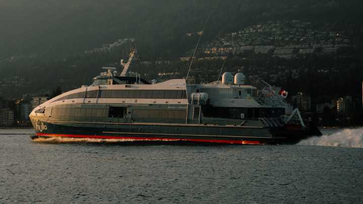 Hullo Ferries union workers are holding a strike vote this weekend