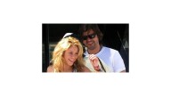 Shakira y Antonito de la Rúa muy cerca
