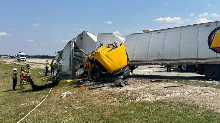 Round Rock traffic: Multi-vehicle crash on Chandler Road
