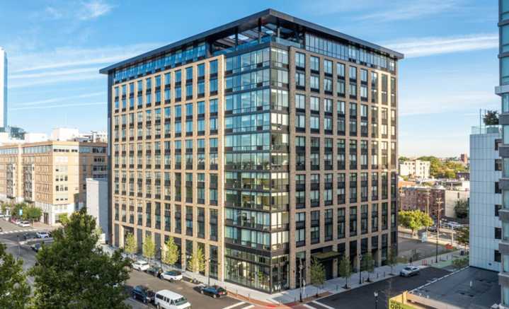 N.J. luxury apartment complex just secured $81M refinance