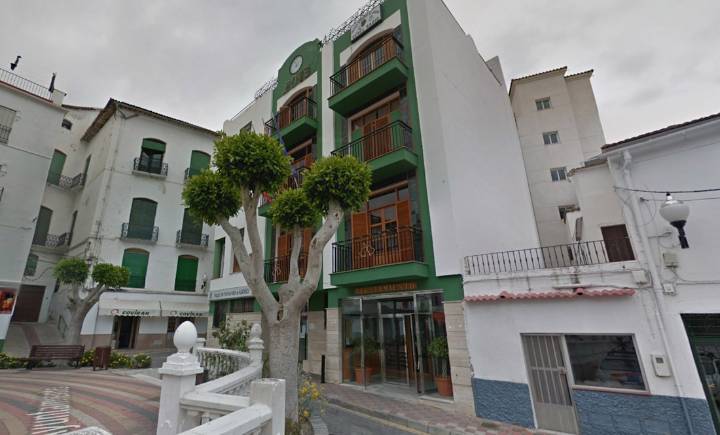Vox condena "rotundamente" el incendio en la iglesia de Santiago Apóstol en Albuñol