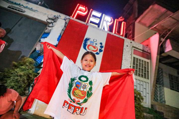 Otorgarán títulos de propiedad al 100% de las familias en la isla Chinería