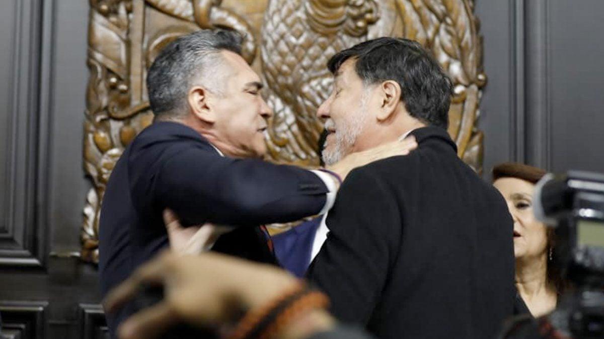 ¡Pelea de cantina! Alito Moreno agrede a Noroña y se arma zafarrancho en el Senado