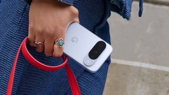 The Google Pixel 10 will let you share your location through satellite