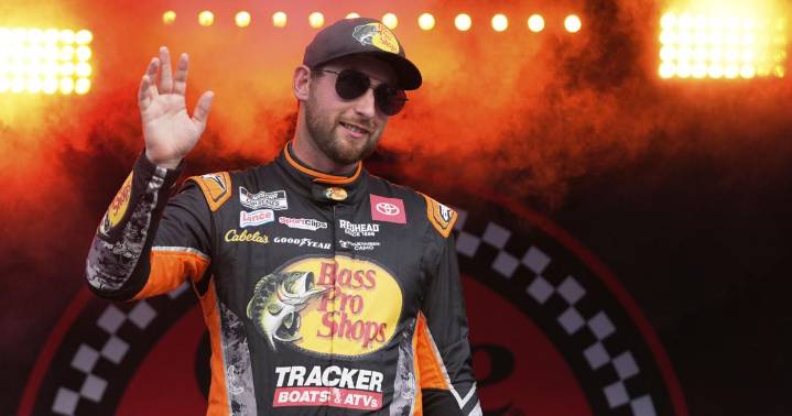 As NASCAR playoffs begin, Briscoe's expectations with JGR increase