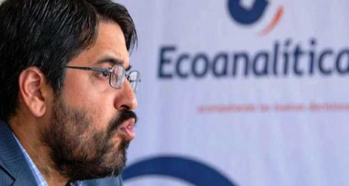 «Quien diga que el cripto no tiene que ver con el mercado cambiario, miente»: Asdrúbal Oliveros