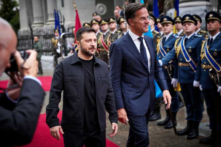 Europeans insist on security guarantees for Ukraine as Russia balks: ANALYSIS