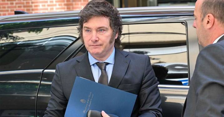 Javier Milei cenó con diputados en la Quinta de Olivos para aseguraron los vetos: quiénes participaron