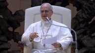 Pope Leo XIV celebrates Mass for local homeless people, invites them to lunch at summer villa