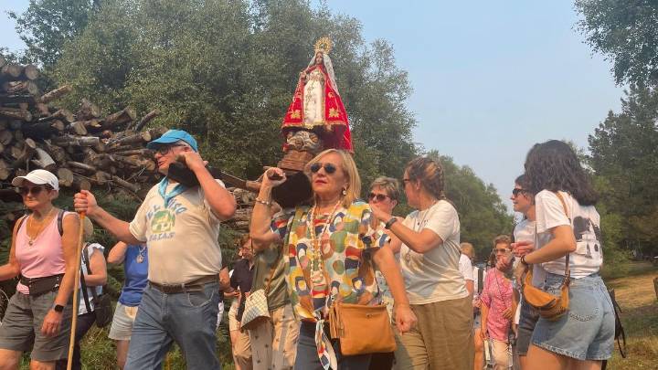 La Virgen de El Viso, en familia y por las alturas
