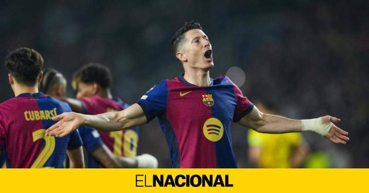 Lewandowski rechazó más de 100 millones por temporada para seguir en el Barça