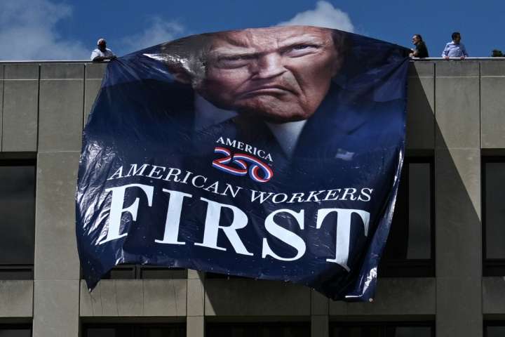 Donald Trump y su estilo «dictador chic» en la ciudad de Washington