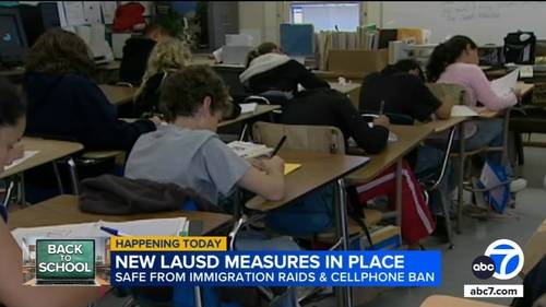 LAUSD students return to class amid fears over immigration enforcement