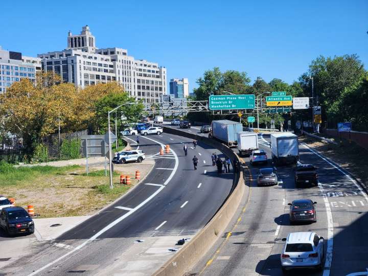 NYPD cop dies in fiery BQE motorcycle crash on way to work