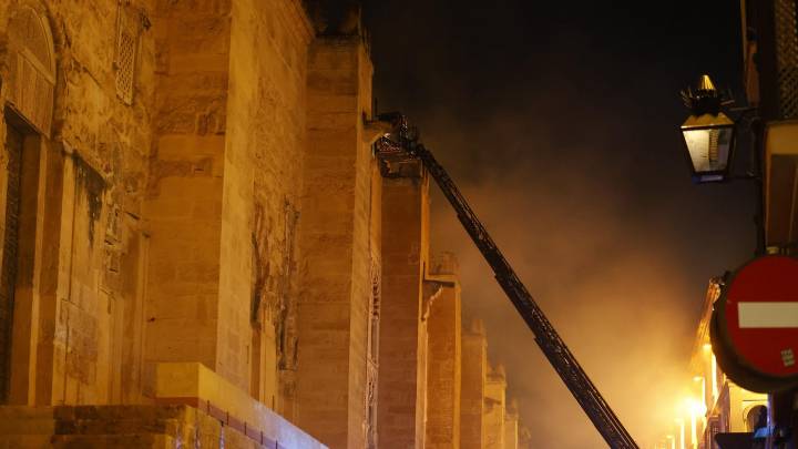 Un incendio se declara en la Mezquita de Córdoba