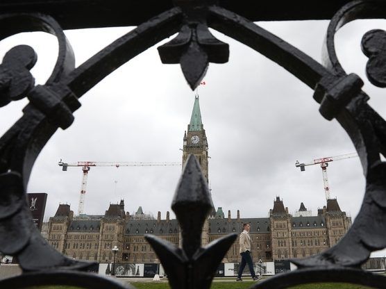 Poll: Seven in 10 Canadians support compulsory year of service