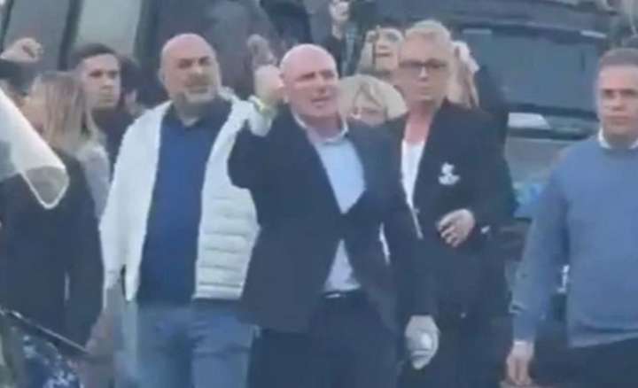 Tensión Junín: manifestantes recibieron a José Luis Espert con insultos