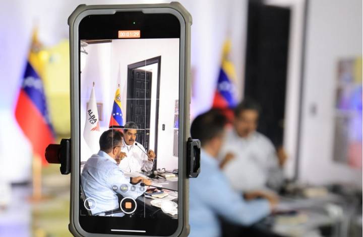 Maduro llama a la unión de los pueblos frente a la amenaza imperial de EE.UU.