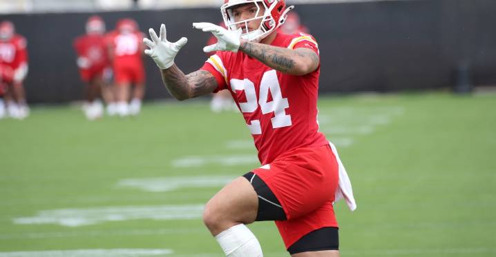 Random Ramsdom: 49ers trade for a receiver