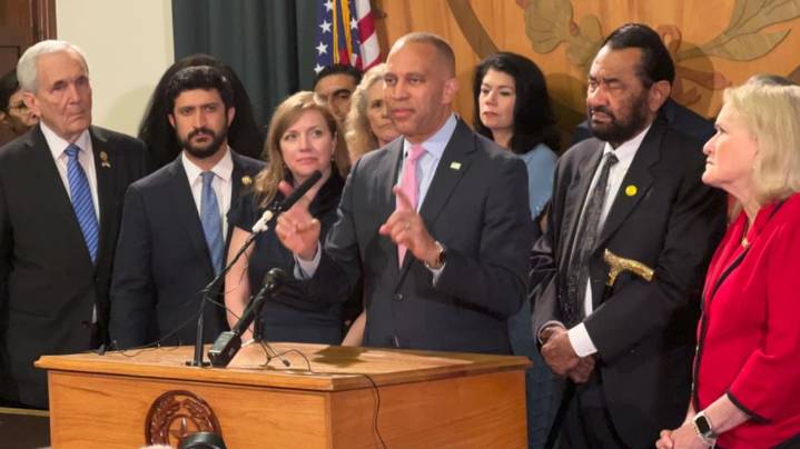 FULL STATEMENT: Here's why Texas House Democrats say they're leaving Texas, breaking quorum