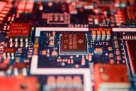 Marvell sinks as weak data center outlook stokes AI chip worries