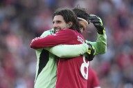 Golazo de Szoboszlai asegura victoria del Liverpool