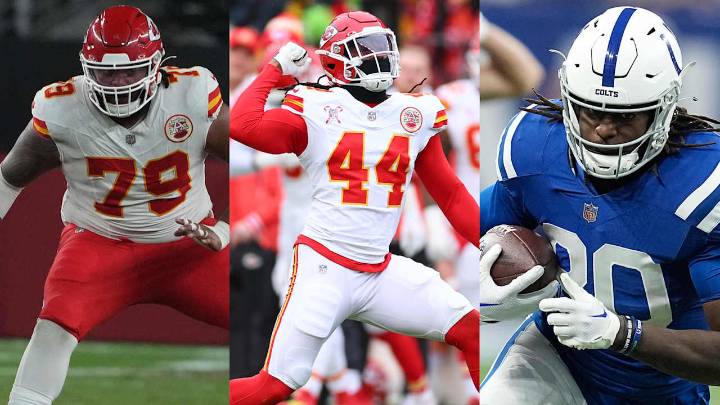 Jets Awarded LB Cam Jones, OT Esa Pole and TE Jelani Woods