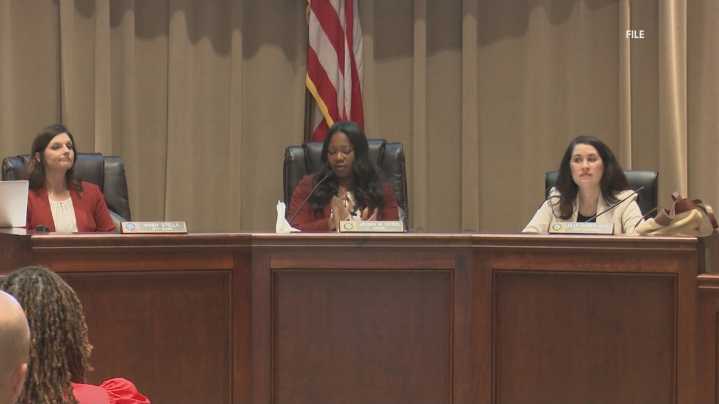 Warner Robins city staff will not receive raises this year, even as council salaries double