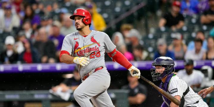 Nolan Arenado making progress in shoulder rehab