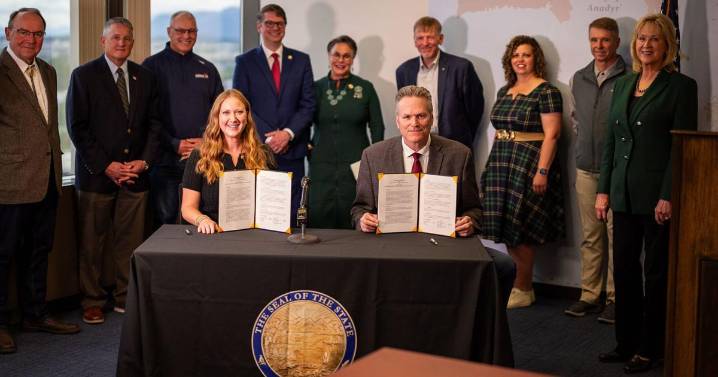 Dunleavy inks deal to speed up permitting in Alaska