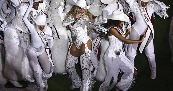 Beyoncé gana su primer Emmy por el espectáculo de medio tiempo 'Beyoncé Bowl'