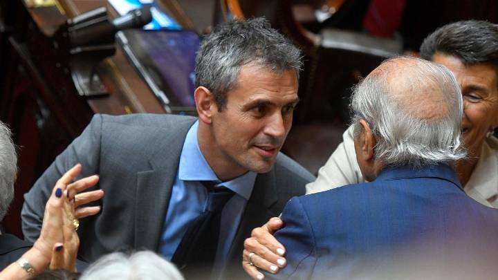 Martín Menem negó los audios pero admitió vínculos con la firma Suizo Argentina