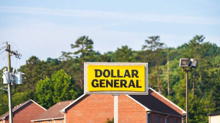 Coffee recalled from Dollar General over glass contamination concerns