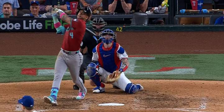 Ketel Marte hits three-run home run vs. Rangers