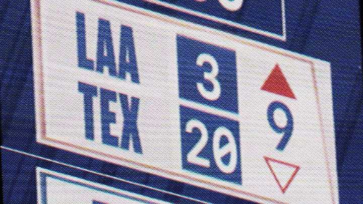 Rangers rack up 22 hits, 4 home runs in 20